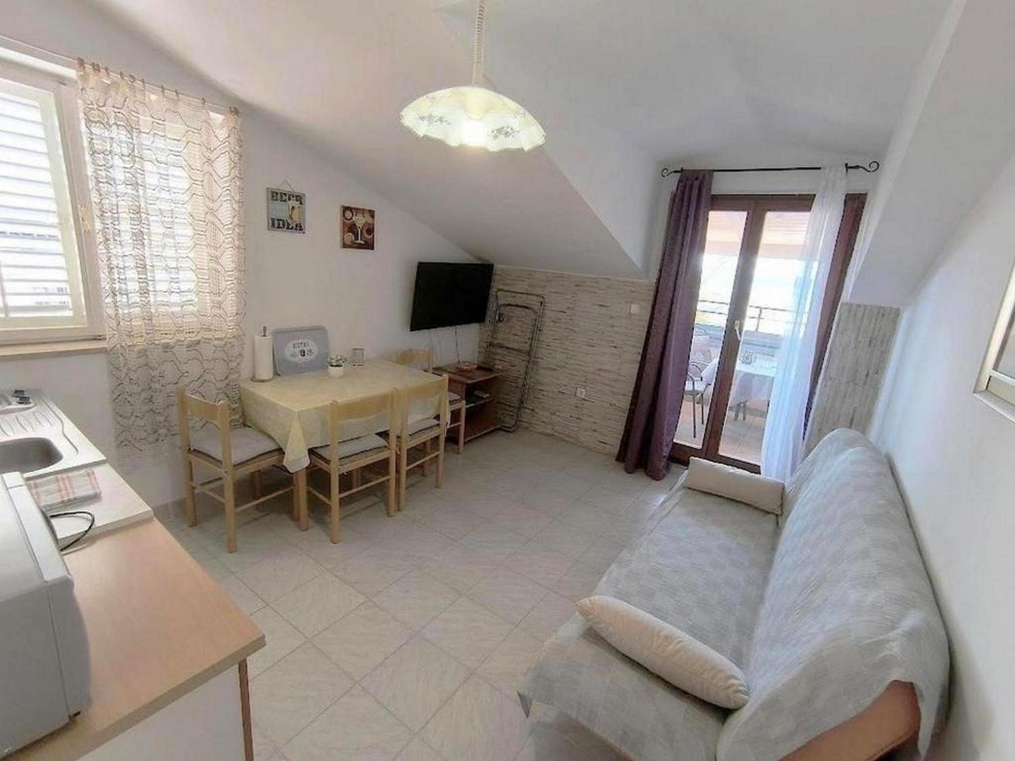 Rooms And Apartments Palma B&B Medulin Buitenkant foto