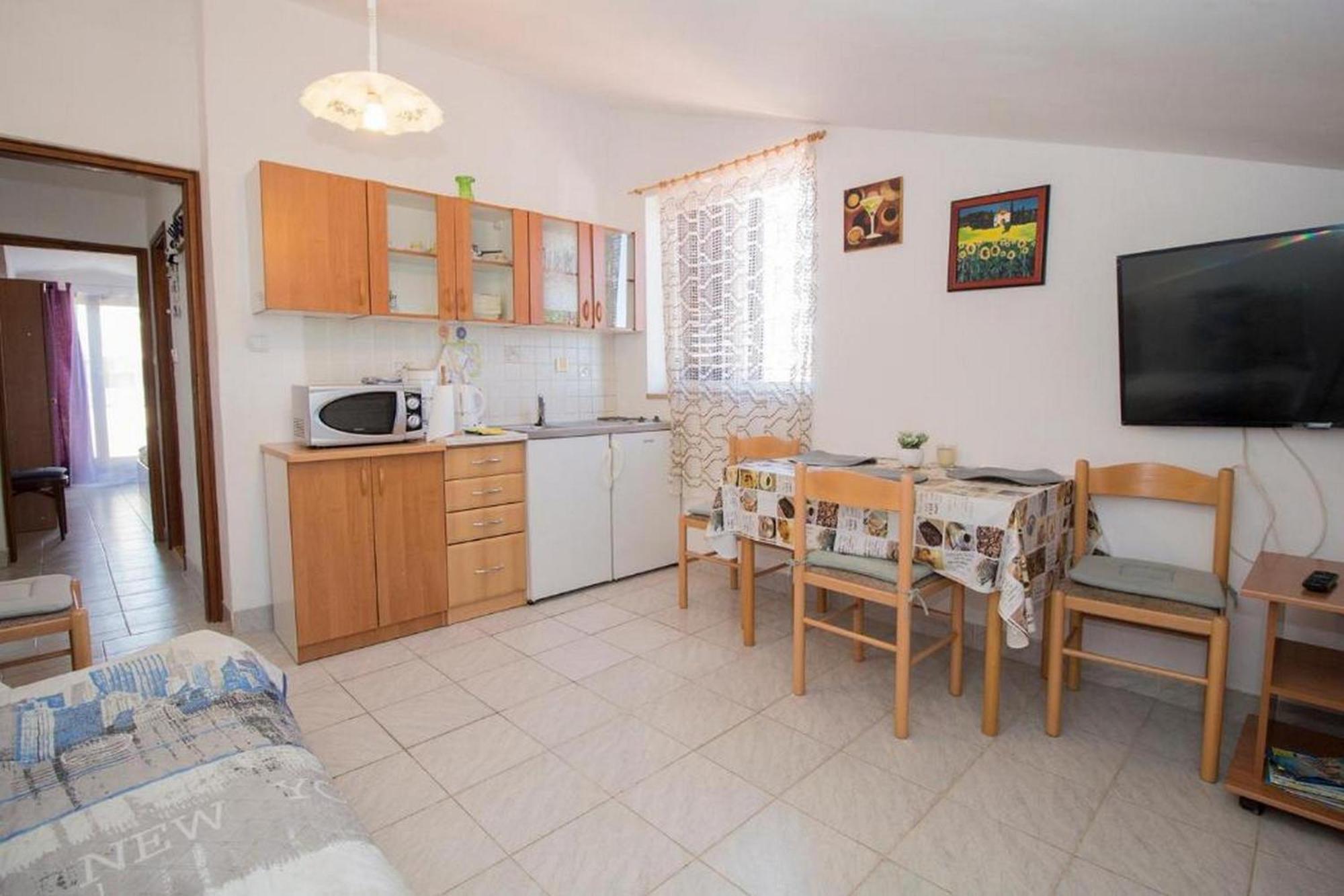 Rooms And Apartments Palma B&B Medulin Buitenkant foto