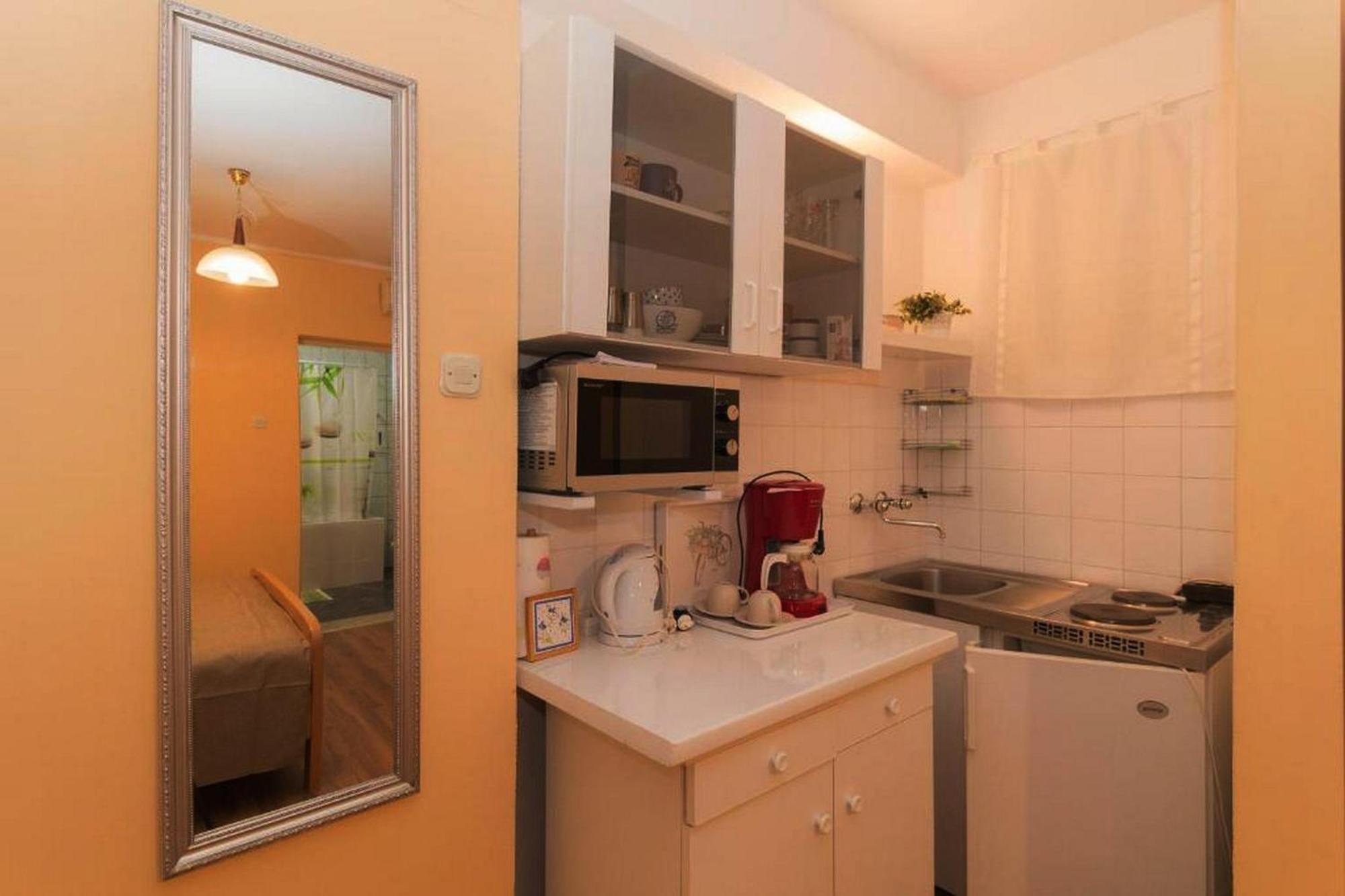 Rooms And Apartments Palma B&B Medulin Buitenkant foto